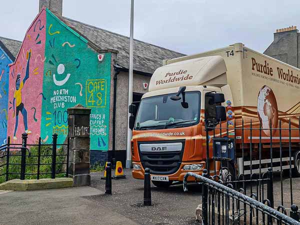 moving-to-edinburgh-trusted-mover moving-to-edinburgh-trusted-mover
